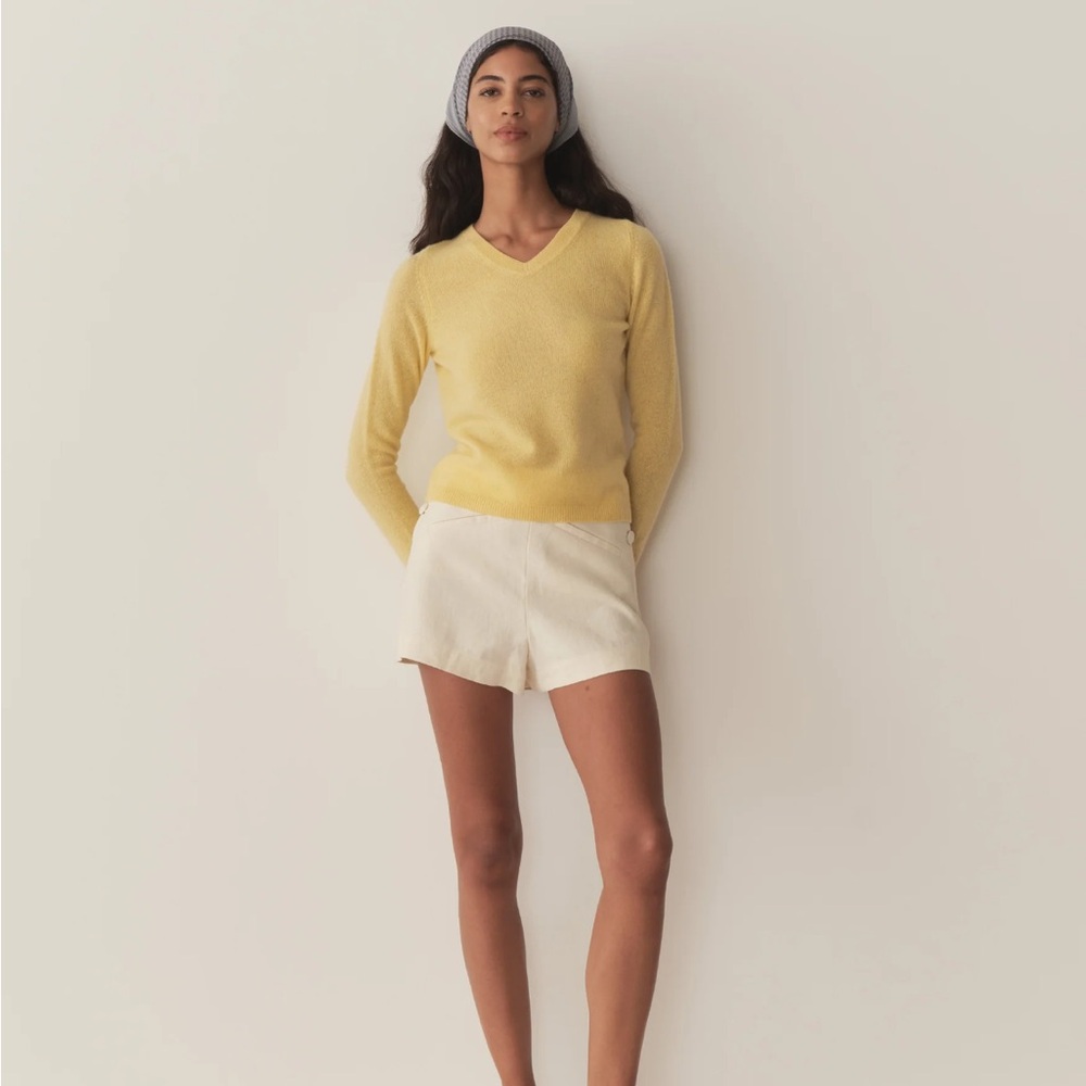 GARANCE CASHMERE SWEATER
IN LEMON CHIFFON